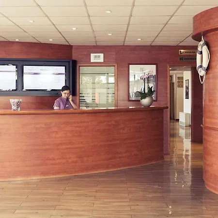 Ibis Styles Cap 3000 Aeroport מלון 3*