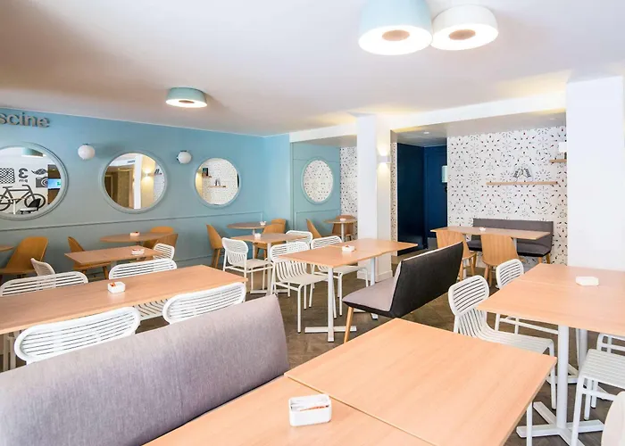 Ibis Styles Cap 3000 Aeroport 3*