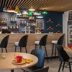 Ibis Styles Cap 3000 Aeroport 酒店 圣罗兰度瓦