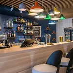 Ibis Styles Cap 3000 Aeroport 酒店 3*
