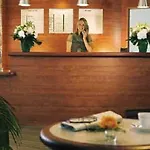 Ibis Styles Cap 3000 Aeroport 酒店 圣罗兰度瓦