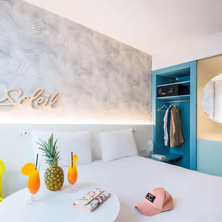 Ibis Styles Cap 3000 Aeroport Отель 3*