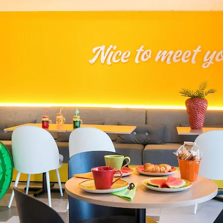 Szálloda Ibis Styles Cap 3000 Aeroport Saint-Laurent-du-Var