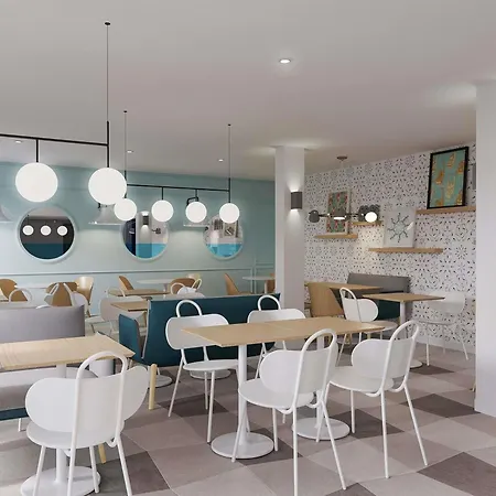 Hotel Ibis Styles Cap 3000 Aéroport 3*