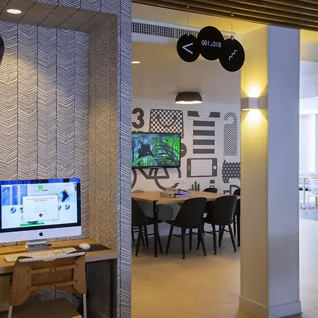 Ibis Styles Cap 3000 Aeroport