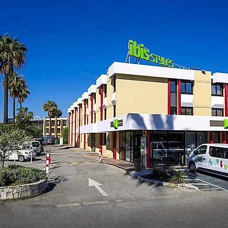Ibis Styles Cap 3000 Aeroport Hotel Saint-Laurent-du-Var