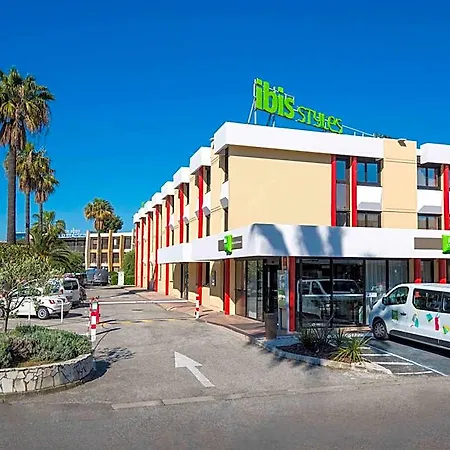 Ibis Styles Cap 3000 Aeroport 3* Saint-Laurent-du-Var