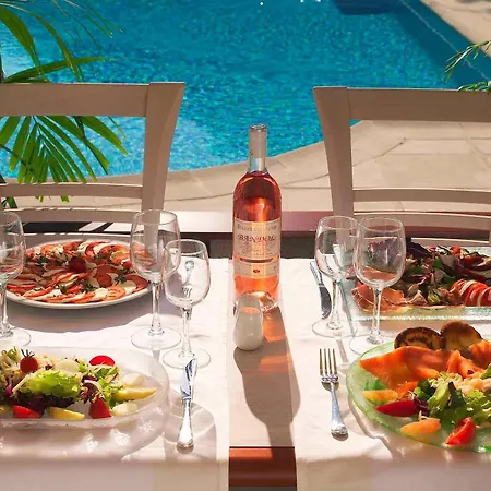 Ibis Styles Cap 3000 Aeroport Saint-Laurent-du-Var