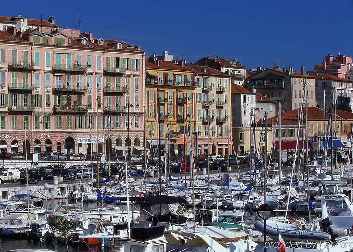 Ibis Styles Cap 3000 Aeroport סאן-לורן-דו-ואר