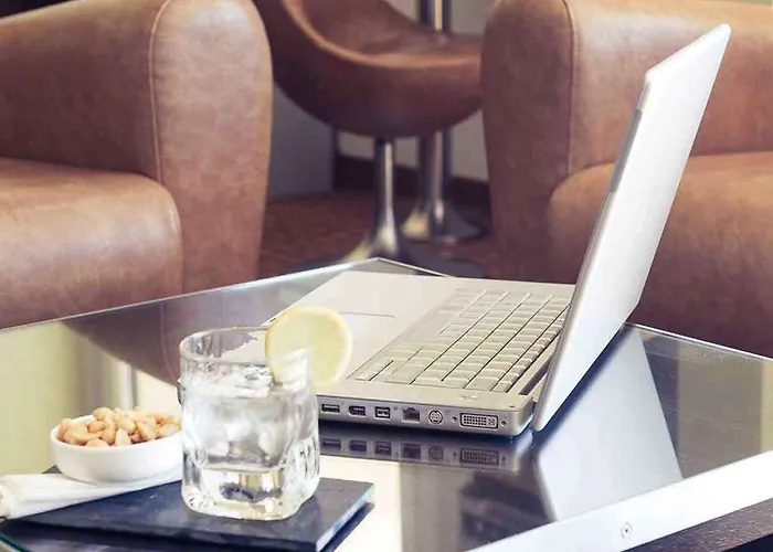 מלון Ibis Styles Cap 3000 Aeroport