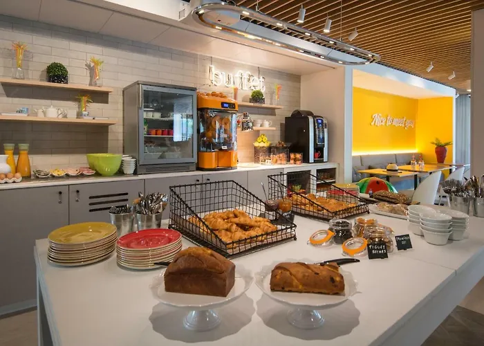 Ibis Styles Cap 3000 Aeroport סאן-לורן-דו-ואר